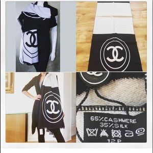 Chanel cashmere and silk blend scarf/wrap